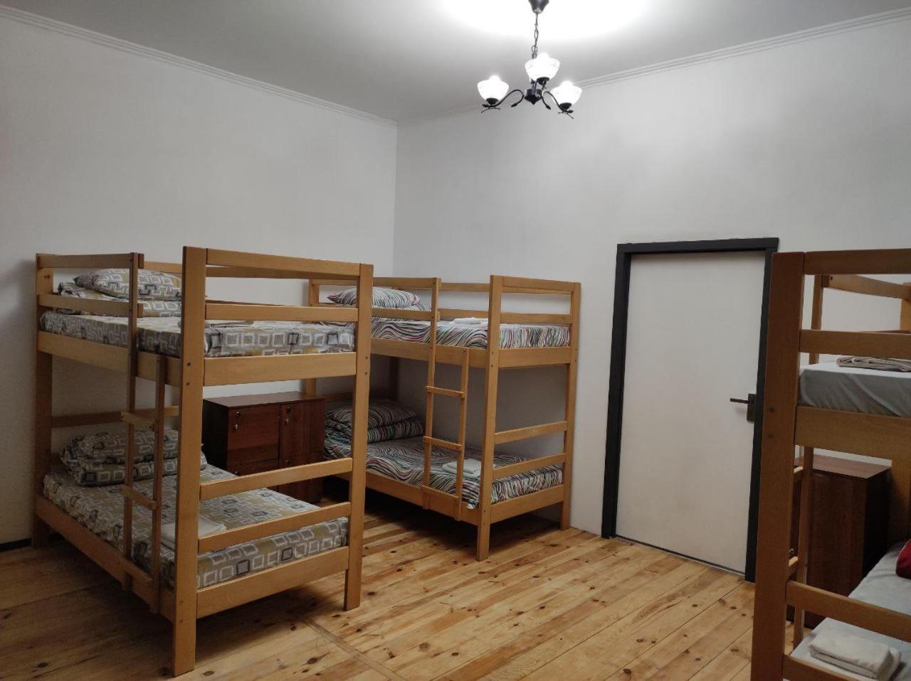 Hostel Europe-U Lviv Exteriör bild