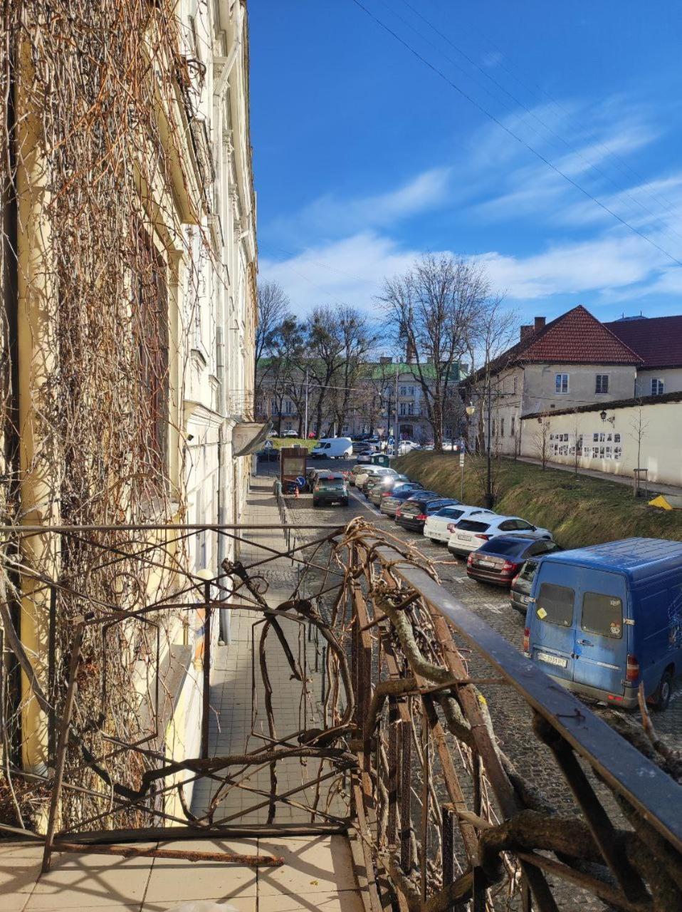 Hostel Europe-U Lviv Exteriör bild